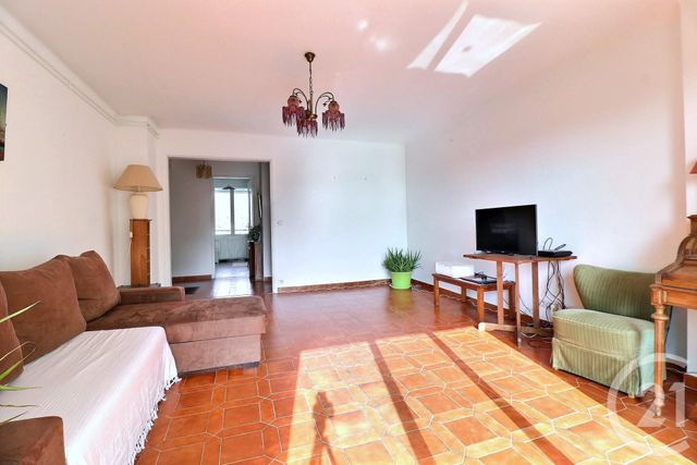 Afficher la photo en grand Appartement T3 à vendre - 3 pièces - 67.18 m2 - FREJUS - 83 - PROVENCE-ALPES-COTE-D-AZUR - Century 21 Sud Habitat