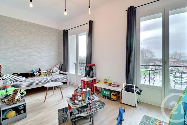 Afficher la photo en grand maison à vendre - 6 pièces - 170.65 m2 - FREJUS - 83 - PROVENCE-ALPES-COTE-D-AZUR - Century 21 Sud Habitat