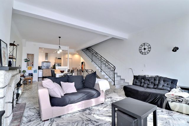 Afficher la photo en grand maison à vendre - 6 pièces - 170.65 m2 - FREJUS - 83 - PROVENCE-ALPES-COTE-D-AZUR - Century 21 Sud Habitat