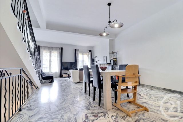 Afficher la photo en grand maison à vendre - 6 pièces - 170.65 m2 - FREJUS - 83 - PROVENCE-ALPES-COTE-D-AZUR - Century 21 Sud Habitat