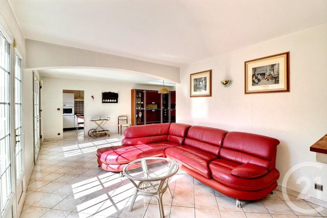Afficher la photo en grand maison à vendre - 4 pièces - 110.0 m2 - FREJUS - 83 - PROVENCE-ALPES-COTE-D-AZUR - Century 21 Sud Habitat