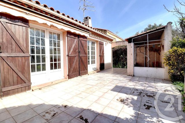 Afficher la photo en grand maison à vendre - 4 pièces - 110.0 m2 - FREJUS - 83 - PROVENCE-ALPES-COTE-D-AZUR - Century 21 Sud Habitat