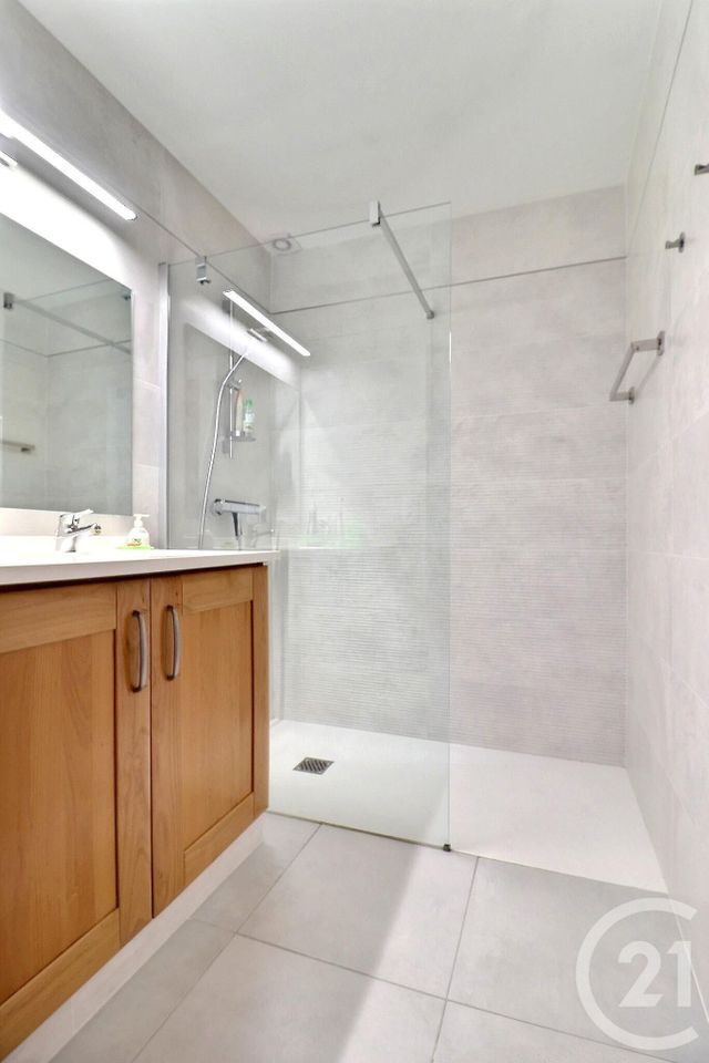Afficher la photo en grand maison à vendre - 4 pièces - 112.72 m2 - FREJUS - 83 - PROVENCE-ALPES-COTE-D-AZUR - Century 21 Sud Habitat