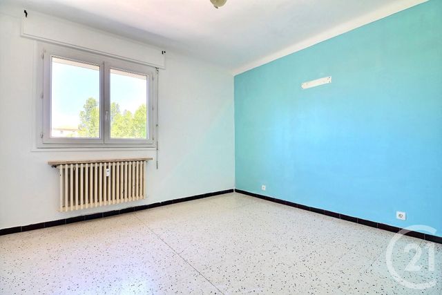 Afficher la photo en grand Appartement T3 à vendre - 3 pièces - 74.1 m2 - FREJUS - 83 - PROVENCE-ALPES-COTE-D-AZUR - Century 21 Sud Habitat