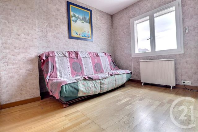 Afficher la photo en grand maison à vendre - 4 pièces - 75.0 m2 - ROQUEBRUNE SUR ARGENS - 83 - PROVENCE-ALPES-COTE-D-AZUR - Century 21 Sud Habitat