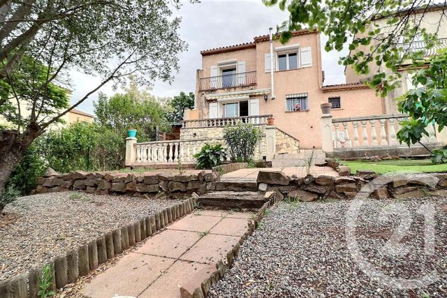 Afficher la photo en grand maison à vendre - 4 pièces - 75.0 m2 - ROQUEBRUNE SUR ARGENS - 83 - PROVENCE-ALPES-COTE-D-AZUR - Century 21 Sud Habitat
