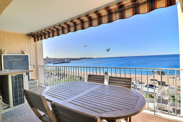 Appartement T3 à vendre - 3 pièces - 71.26 m2 - FREJUS - 83 - PROVENCE-ALPES-COTE-D-AZUR - Century 21 Sud Habitat Appartement T3 à vendre - 3 pièces - 71.26 m2 - FREJUS - 83 - PROVENCE-ALPES-COTE-D-AZUR - Century 21 Sud Habitat