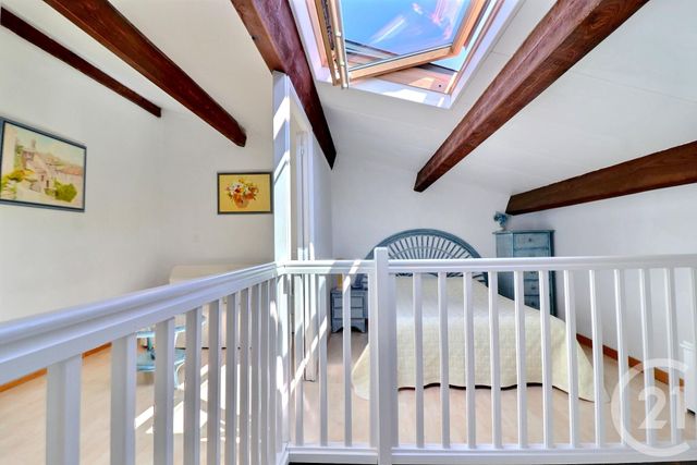 Appartement T2 à vendre - 2 pièces - 49.69 m2 - FREJUS - 83 - PROVENCE-ALPES-COTE-D-AZUR - Century 21 Sud Habitat Appartement T2 à vendre - 2 pièces - 49.69 m2 - FREJUS - 83 - PROVENCE-ALPES-COTE-D-AZUR - Century 21 Sud Habitat