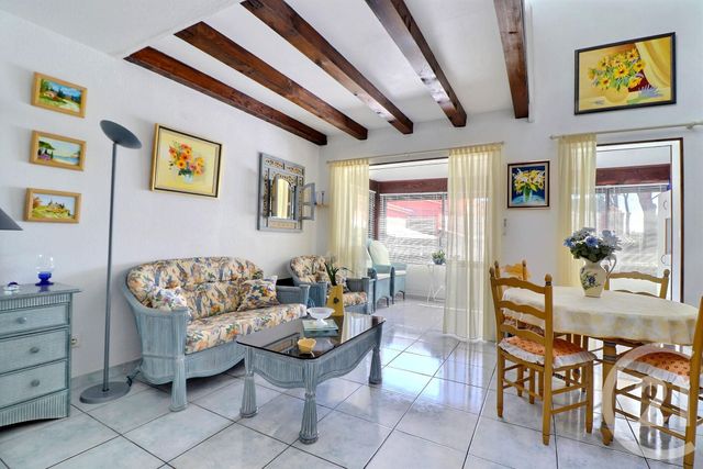 Appartement T2 à vendre - 2 pièces - 49.69 m2 - FREJUS - 83 - PROVENCE-ALPES-COTE-D-AZUR - Century 21 Sud Habitat Appartement T2 à vendre - 2 pièces - 49.69 m2 - FREJUS - 83 - PROVENCE-ALPES-COTE-D-AZUR - Century 21 Sud Habitat