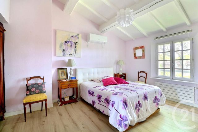 maison à vendre - 5 pièces - 155.0 m2 - FREJUS - 83 - PROVENCE-ALPES-COTE-D-AZUR - Century 21 Sud Habitat maison à vendre - 5 pièces - 155.0 m2 - FREJUS - 83 - PROVENCE-ALPES-COTE-D-AZUR - Century 21 Sud Habitat