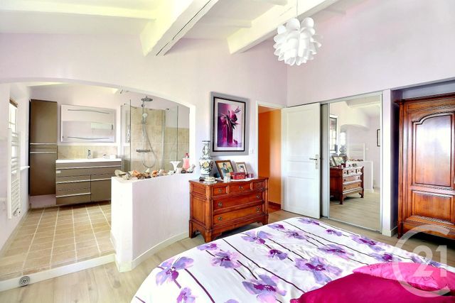 maison à vendre - 5 pièces - 155.0 m2 - FREJUS - 83 - PROVENCE-ALPES-COTE-D-AZUR - Century 21 Sud Habitat maison à vendre - 5 pièces - 155.0 m2 - FREJUS - 83 - PROVENCE-ALPES-COTE-D-AZUR - Century 21 Sud Habitat