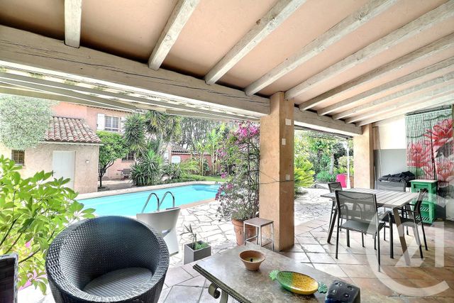 maison à vendre - 5 pièces - 155.0 m2 - FREJUS - 83 - PROVENCE-ALPES-COTE-D-AZUR - Century 21 Sud Habitat maison à vendre - 5 pièces - 155.0 m2 - FREJUS - 83 - PROVENCE-ALPES-COTE-D-AZUR - Century 21 Sud Habitat