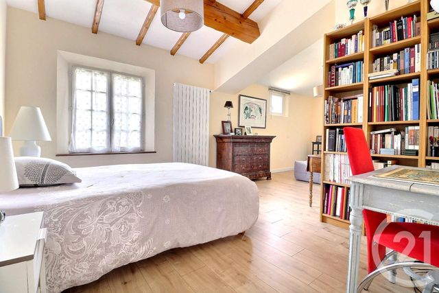 maison à vendre - 5 pièces - 155.0 m2 - FREJUS - 83 - PROVENCE-ALPES-COTE-D-AZUR - Century 21 Sud Habitat maison à vendre - 5 pièces - 155.0 m2 - FREJUS - 83 - PROVENCE-ALPES-COTE-D-AZUR - Century 21 Sud Habitat