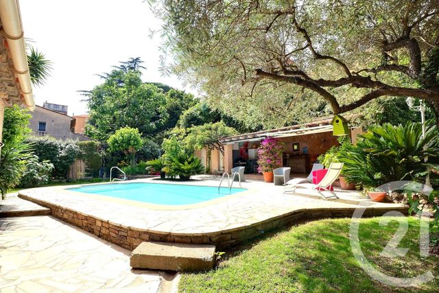 maison à vendre - 5 pièces - 155.0 m2 - FREJUS - 83 - PROVENCE-ALPES-COTE-D-AZUR - Century 21 Sud Habitat maison à vendre - 5 pièces - 155.0 m2 - FREJUS - 83 - PROVENCE-ALPES-COTE-D-AZUR - Century 21 Sud Habitat