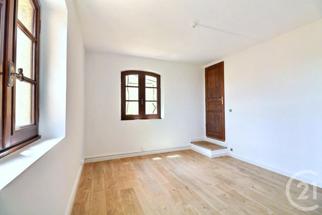 Appartement T2 à vendre - 2 pièces - 32.0 m2 - FREJUS - 83 - PROVENCE-ALPES-COTE-D-AZUR - Century 21 Sud Habitat Appartement T2 à vendre - 2 pièces - 32.0 m2 - FREJUS - 83 - PROVENCE-ALPES-COTE-D-AZUR - Century 21 Sud Habitat