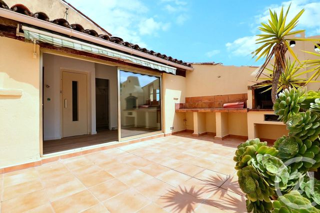 Appartement T3 à vendre - 3 pièces - 55.0 m2 - FREJUS - 83 - PROVENCE-ALPES-COTE-D-AZUR - Century 21 Sud Habitat Appartement T3 à vendre - 3 pièces - 55.0 m2 - FREJUS - 83 - PROVENCE-ALPES-COTE-D-AZUR - Century 21 Sud Habitat