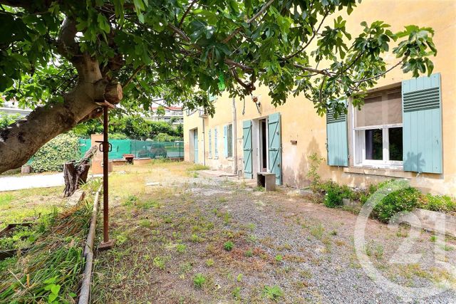 Appartement T4 à vendre - 4 pièces - 96.04 m2 - FREJUS - 83 - PROVENCE-ALPES-COTE-D-AZUR - Century 21 Sud Habitat Appartement T4 à vendre - 4 pièces - 96.04 m2 - FREJUS - 83 - PROVENCE-ALPES-COTE-D-AZUR - Century 21 Sud Habitat