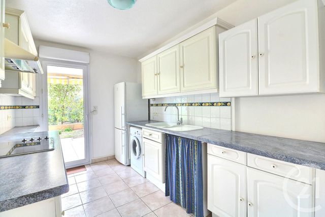 Appartement T3 à vendre - 3 pièces - 71.77 m2 - FREJUS - 83 - PROVENCE-ALPES-COTE-D-AZUR - Century 21 Sud Habitat Appartement T3 à vendre - 3 pièces - 71.77 m2 - FREJUS - 83 - PROVENCE-ALPES-COTE-D-AZUR - Century 21 Sud Habitat