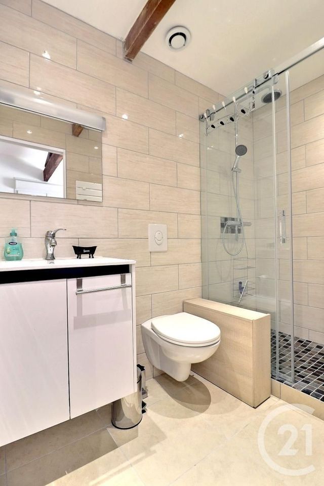 Afficher la photo en grand maison à vendre - 7 pièces - 170.0 m2 - ST RAPHAEL - 83 - PROVENCE-ALPES-COTE-D-AZUR - Century 21 Sud Habitat