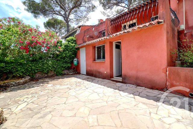 Afficher la photo en grand maison à vendre - 4 pièces - 86.61 m2 - FREJUS - 83 - PROVENCE-ALPES-COTE-D-AZUR - Century 21 Sud Habitat