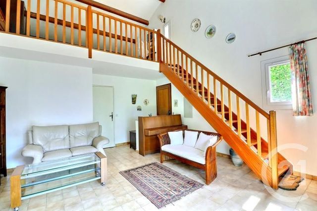 Afficher la photo en grand maison à vendre - 4 pièces - 90.0 m2 - FREJUS - 83 - PROVENCE-ALPES-COTE-D-AZUR - Century 21 Sud Habitat
