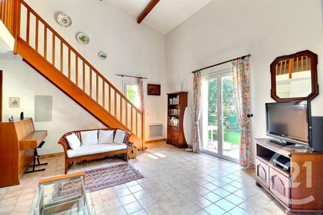 Afficher la photo en grand maison à vendre - 4 pièces - 90.0 m2 - FREJUS - 83 - PROVENCE-ALPES-COTE-D-AZUR - Century 21 Sud Habitat