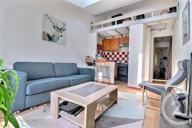 Afficher la photo en grand Appartement T2 à vendre - 2 pièces - 34.86 m2 - FREJUS - 83 - PROVENCE-ALPES-COTE-D-AZUR - Century 21 Sud Habitat