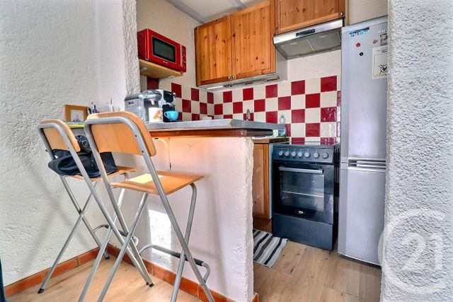 Afficher la photo en grand Appartement T2 à vendre - 2 pièces - 34.86 m2 - FREJUS - 83 - PROVENCE-ALPES-COTE-D-AZUR - Century 21 Sud Habitat