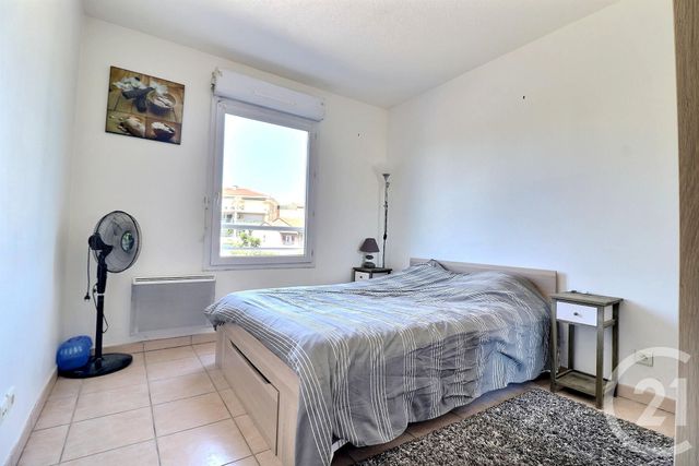 Afficher la photo en grand Appartement T2 à vendre - 2 pièces - 45.87 m2 - FREJUS - 83 - PROVENCE-ALPES-COTE-D-AZUR - Century 21 Sud Habitat