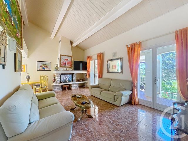 maison à vendre - 7 pièces - 129.82 m2 - FREJUS - 83 - PROVENCE-ALPES-COTE-D-AZUR - Century 21 Sud Habitat