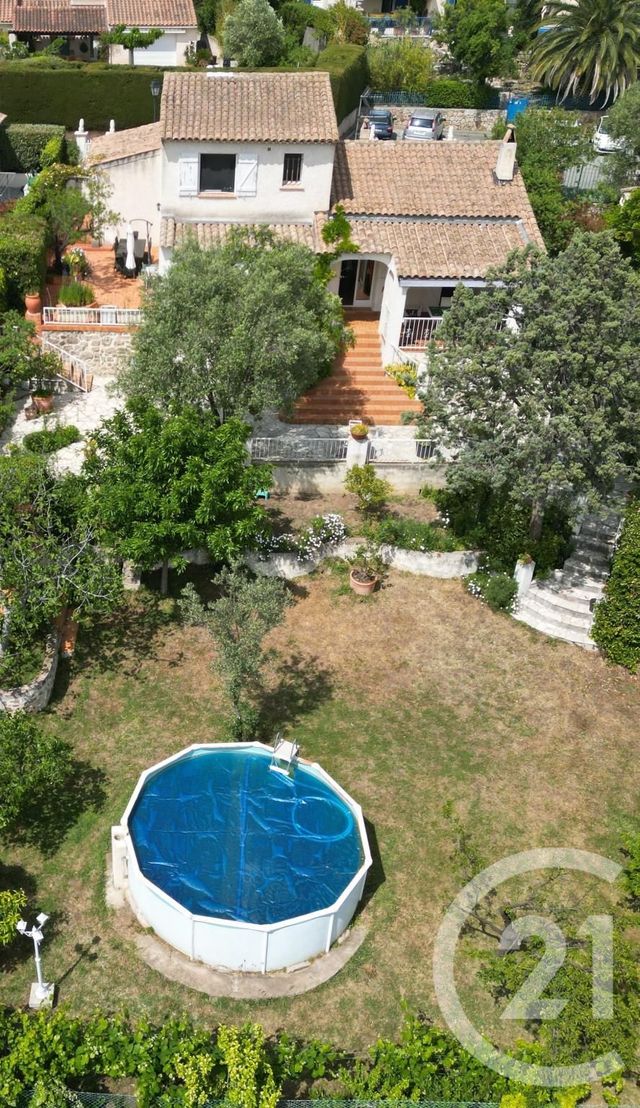 maison à vendre - 7 pièces - 129.82 m2 - FREJUS - 83 - PROVENCE-ALPES-COTE-D-AZUR - Century 21 Sud Habitat