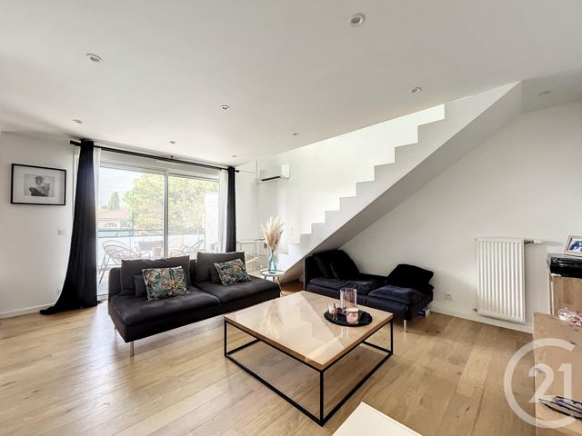 Appartement T4 à vendre - 4 pièces - 77.48 m2 - FREJUS - 83 - PROVENCE-ALPES-COTE-D-AZUR - Century 21 Sud Habitat