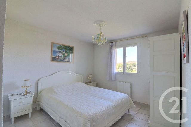 Appartement F4 à vendre - 4 pièces - 124.0 m2 - FREJUS - 83 - PROVENCE-ALPES-COTE-D-AZUR - Century 21 Sud Habitat