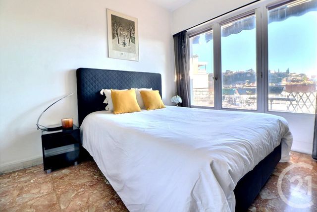 Appartement T3 à vendre - 3 pièces - 52.83 m2 - ST RAPHAEL - 83 - PROVENCE-ALPES-COTE-D-AZUR - Century 21 Sud Habitat