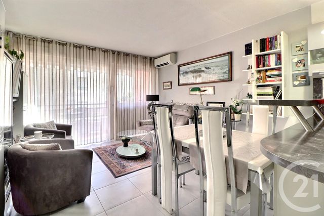 appartement - ST RAPHAEL - 83