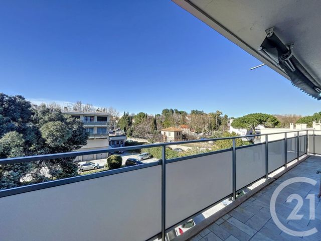 Appartement T3 à vendre - 3 pièces - 69.58 m2 - FREJUS - 83 - PROVENCE-ALPES-COTE-D-AZUR - Century 21 Sud Habitat