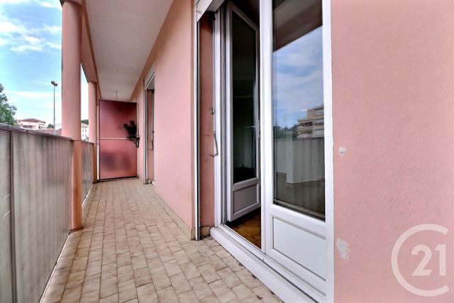 Appartement T3 à vendre - 3 pièces - 64.39 m2 - ST RAPHAEL - 83 - PROVENCE-ALPES-COTE-D-AZUR - Century 21 Sud Habitat