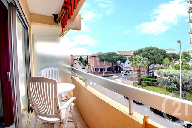 Studio à vendre - 1 pièce - 18.08 m2 - FREJUS - 83 - PROVENCE-ALPES-COTE-D-AZUR - Century 21 Sud Habitat