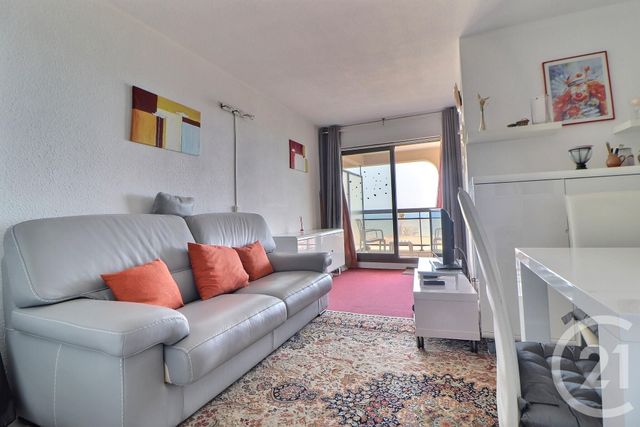 Appartement Studio Cabine à vendre - 1 pièce - 27.0 m2 - FREJUS - 83 - PROVENCE-ALPES-COTE-D-AZUR - Century 21 Sud Habitat