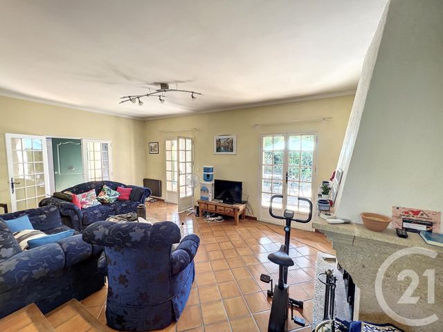 maison à vendre - 6 pièces - 155.0 m2 - FREJUS - 83 - PROVENCE-ALPES-COTE-D-AZUR - Century 21 Sud Habitat