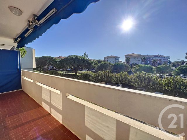 Appartement T2 à vendre - 2 pièces - 49.3 m2 - FREJUS - 83 - PROVENCE-ALPES-COTE-D-AZUR - Century 21 Sud Habitat