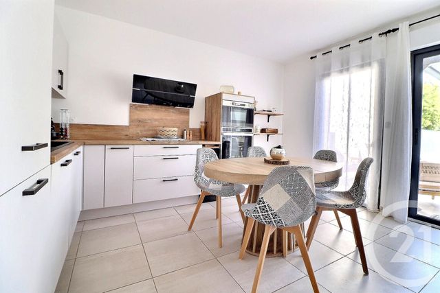 maison à vendre - 4 pièces - 80.55 m2 - FREJUS - 83 - PROVENCE-ALPES-COTE-D-AZUR - Century 21 Sud Habitat