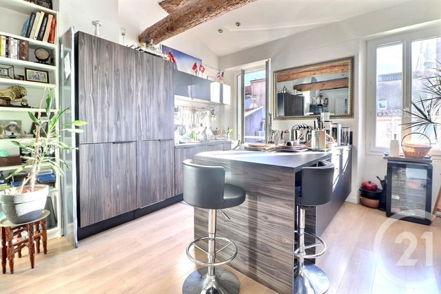 Appartement T3 à vendre - 3 pièces - 54.37 m2 - FREJUS - 83 - PROVENCE-ALPES-COTE-D-AZUR - Century 21 Sud Habitat