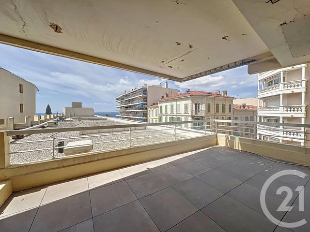 Appartement T3 à vendre - 3 pièces - 47.84 m2 - ST RAPHAEL - 83 - PROVENCE-ALPES-COTE-D-AZUR - Century 21 Sud Habitat