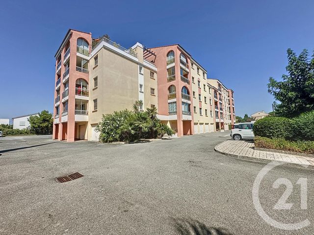 Appartement T2 à vendre - 2 pièces - 47.53 m2 - FREJUS - 83 - PROVENCE-ALPES-COTE-D-AZUR - Century 21 Sud Habitat