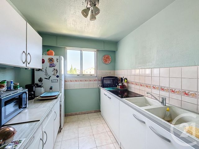 Appartement T2 à vendre - 2 pièces - 47.53 m2 - FREJUS - 83 - PROVENCE-ALPES-COTE-D-AZUR - Century 21 Sud Habitat