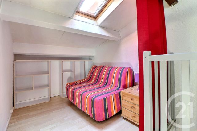 Afficher la photo en grand Appartement T3 à vendre - 3 pièces - 44.0 m2 - FREJUS - 83 - PROVENCE-ALPES-COTE-D-AZUR - Century 21 Sud Habitat