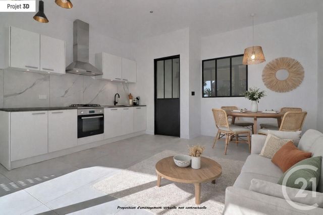 Appartement T2 à vendre - 2 pièces - 26.08 m2 - FREJUS - 83 - PROVENCE-ALPES-COTE-D-AZUR - Century 21 Sud Habitat