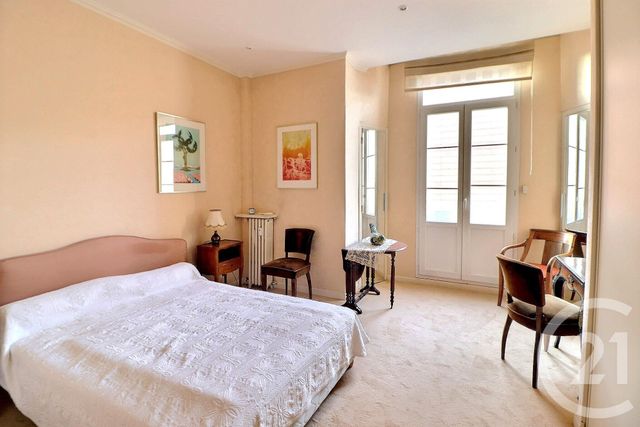 Appartement T4 à vendre - 4 pièces - 119.0 m2 - ST RAPHAEL - 83 - PROVENCE-ALPES-COTE-D-AZUR - Century 21 Sud Habitat