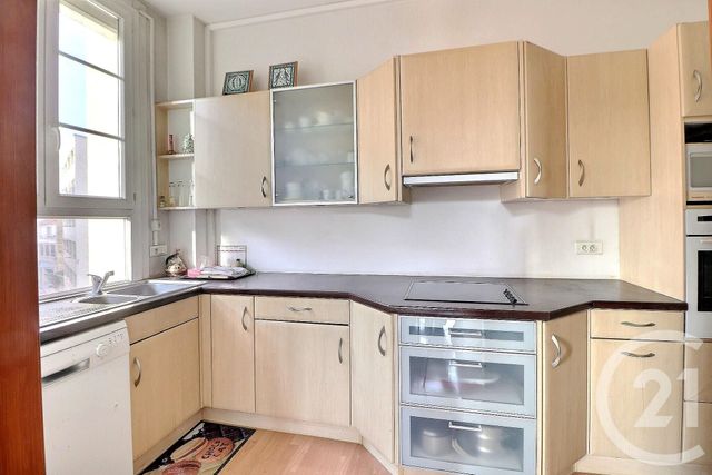 Appartement T4 à vendre - 4 pièces - 119.0 m2 - ST RAPHAEL - 83 - PROVENCE-ALPES-COTE-D-AZUR - Century 21 Sud Habitat